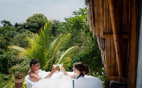 Ecohabs Bamboo Tayrona - dentro del Parque Tayrona